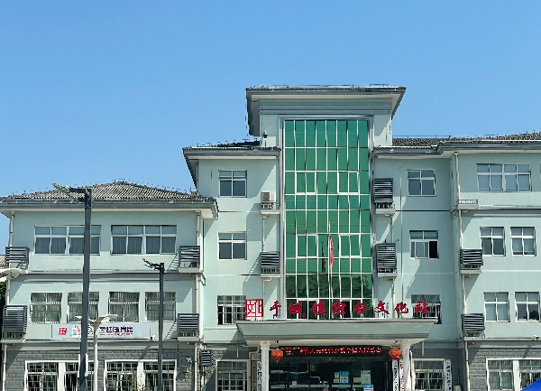 創(chuàng)能正能量：職工搶修獻(xiàn)血車，好人好事成風(fēng)景！